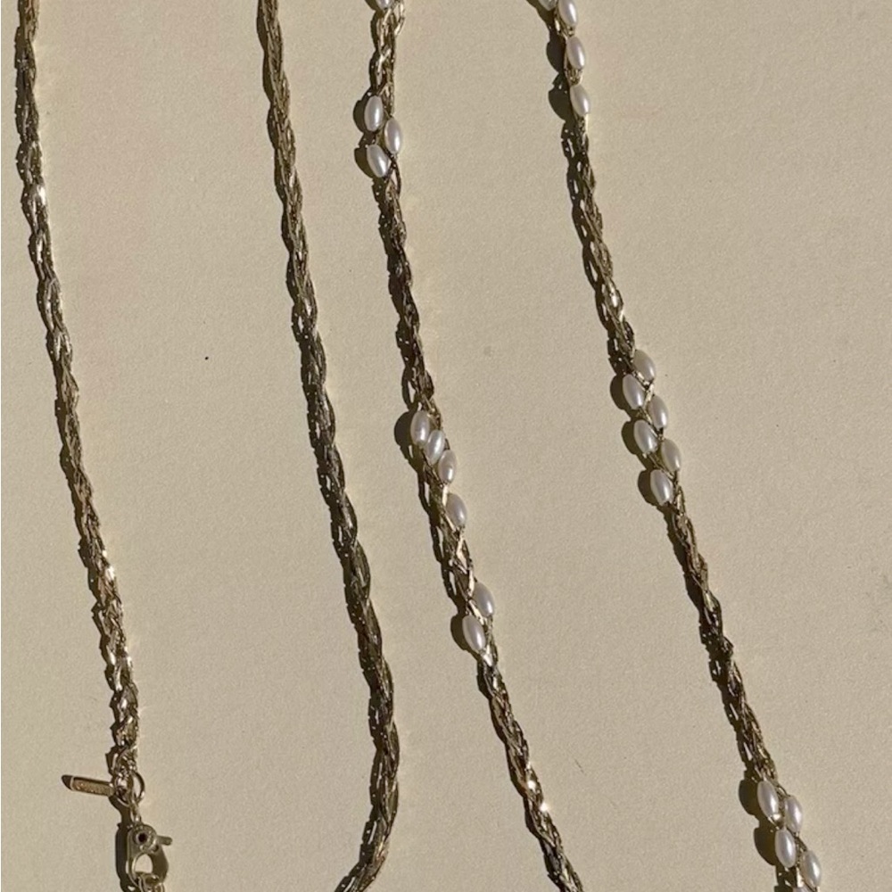 Monet Vintage Faux Pearl Gold Tone Twisted Braid Chain Necklace 30”
